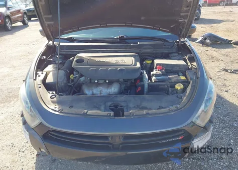 2015 Dodge Dart Sxt z USA, uszkodzony, nr VIN 1C3CDFBB5FD242792